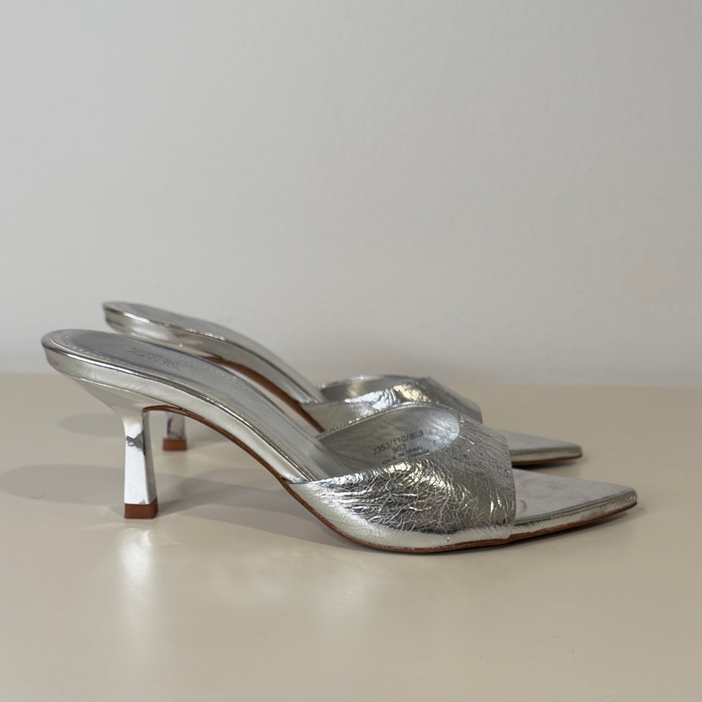 Zara Silver Pointed Toe Kitten Heels size 36 - Picture 3 of 7